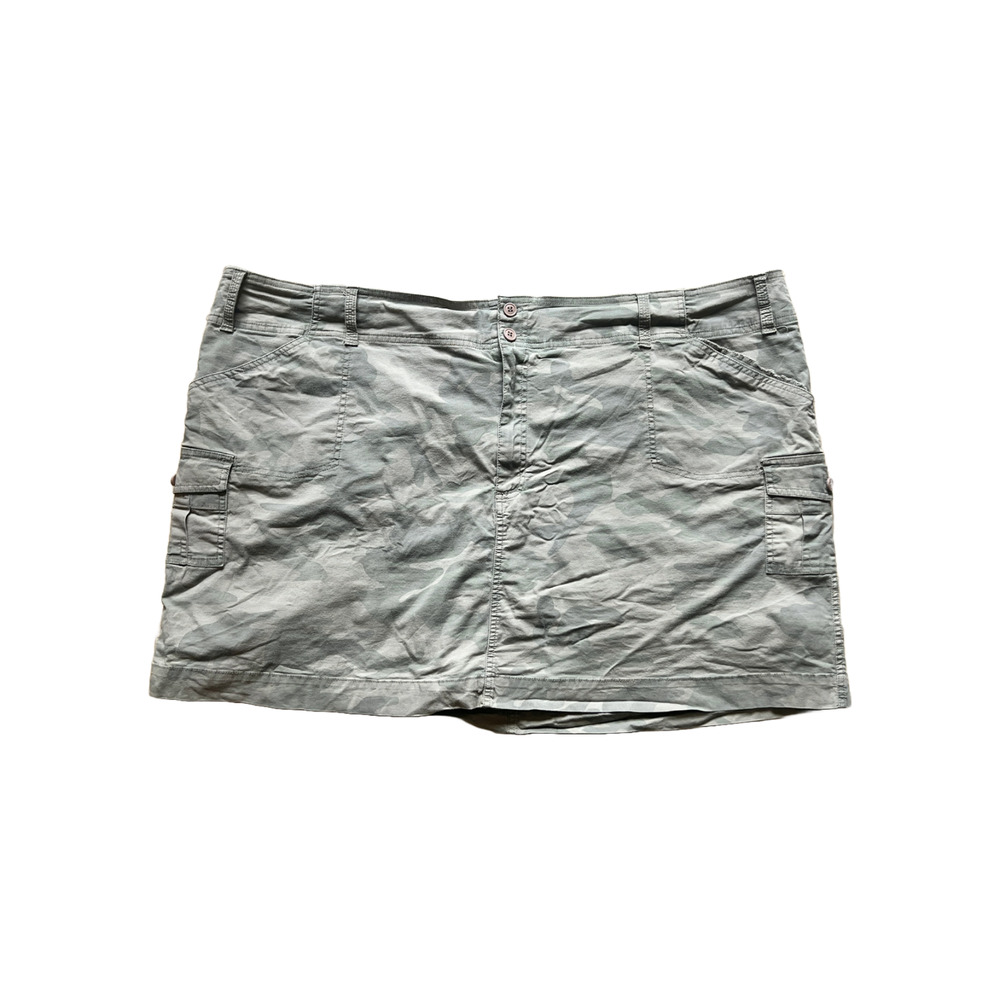 Vintage Y2K Fashion Bug Mini Camo Cargo Skort 28W Grunge Utility Outdoor Punk